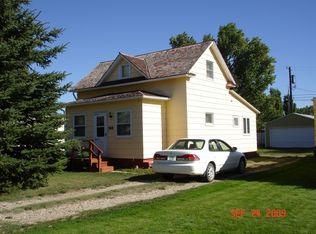208 4th Ave W, Culbertson, MT 59218