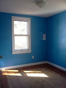 2nd image of 320 N Elder St