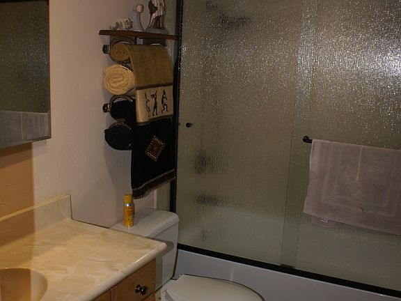 Main bathroom