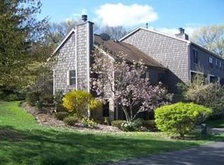 14 Barn Owl Dr, Hackettstown, NJ 07840