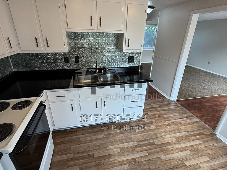 1617 Winfield Park Dr — Photo 3