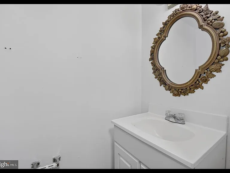 18545 Tarragon Way — Photo 13