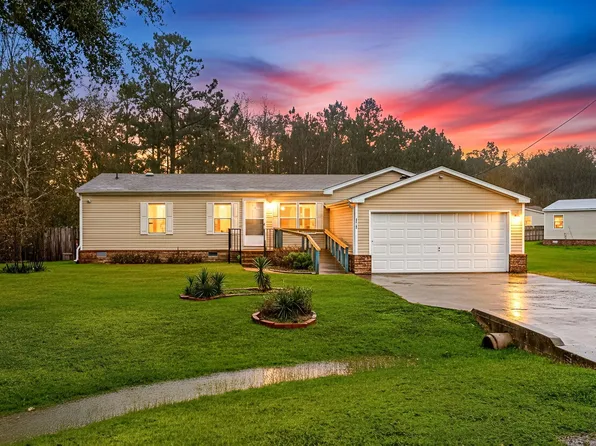 16330 Hill Country Ct, Conroe, TX 77302