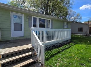 1037 Novak Rd, Grafton, OH 44044
