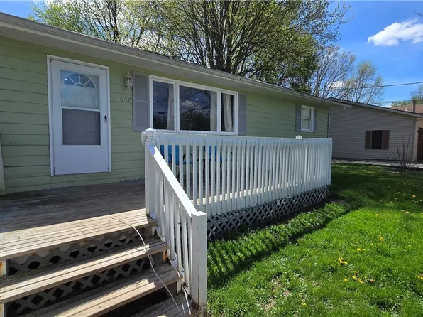 1037 Novak Rd, Grafton, OH 44044