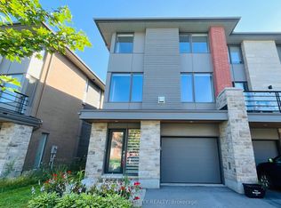 147 Boundstone Way, Ottawa, ON K2T 0M4