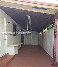2231 SW 14th St — Photo 13