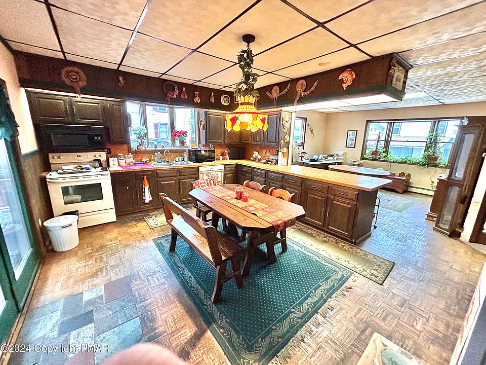 97 Center Ave, Jim Thorpe, PA 18229 Zillow