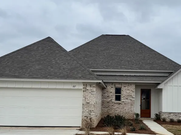 107 Southern Oak Way, Canton, MS 39046