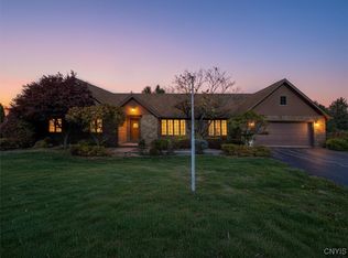 462 Foxwood Ter, Oneida, NY 13421