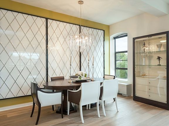 4th image of 20 Henry St #6C