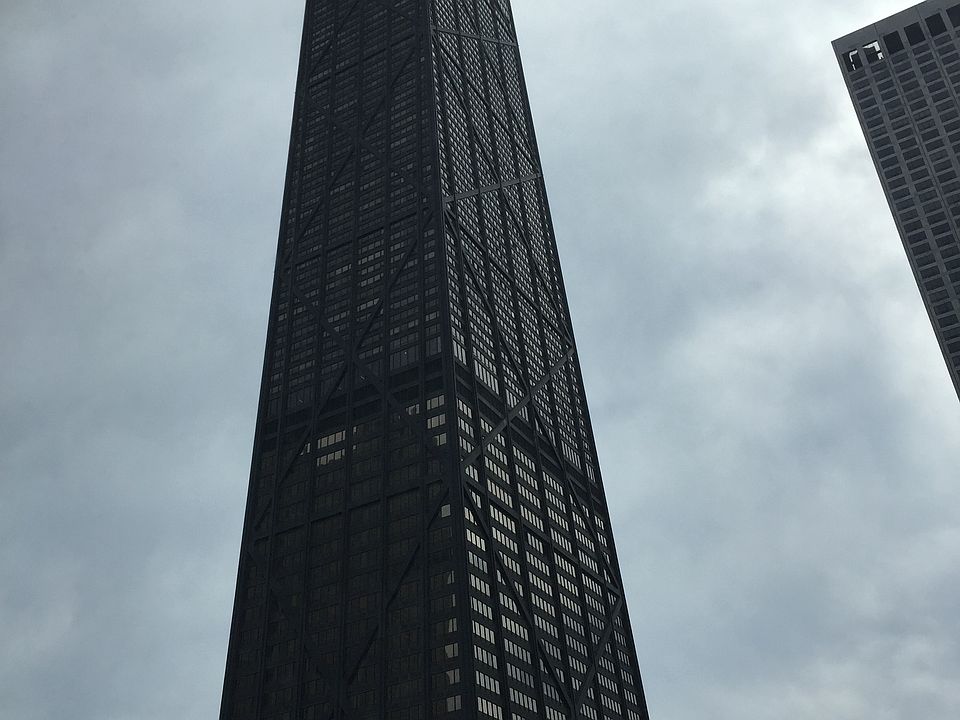 living room view//hancock tower