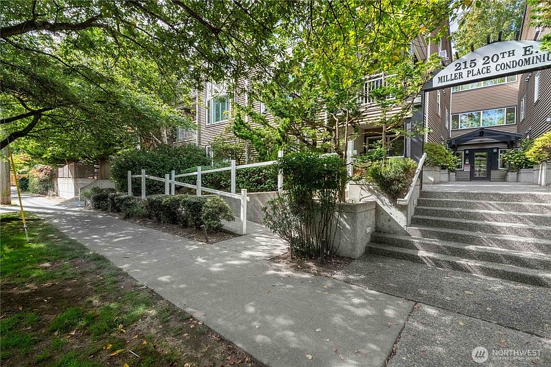 2nd image of 215 20th Avenue E #204