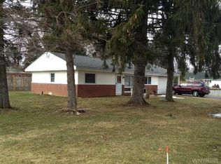 54 Grove St, Delevan, NY 14042