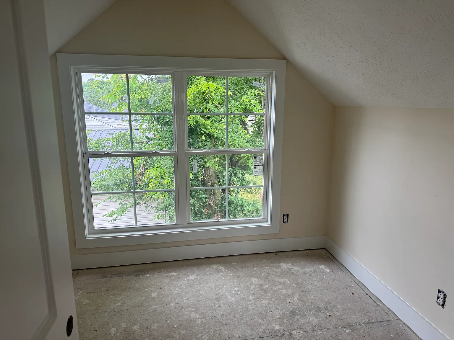 417 N. High Street — Photo 4