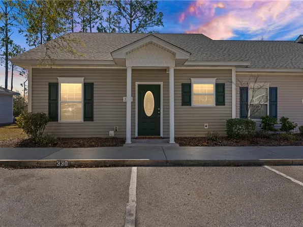 330 Moss Creek Ln, Brunswick, GA 31520