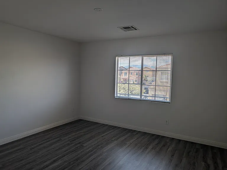 7440 Castillo Peak St — Photo 24