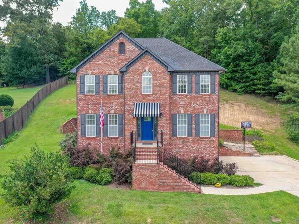 109 Royal Gala Dr, Helena, AL 35080