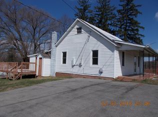 6573 Hickman Cemetery Rd, Radford, VA 24141