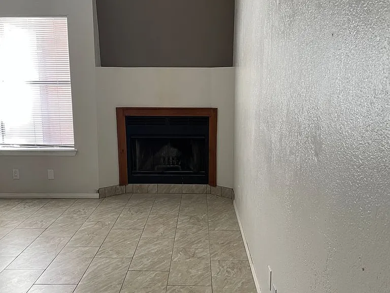 1005 Ivy Dr #398 — Photo 3