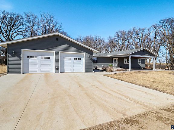 2nd image of 46845 238th St