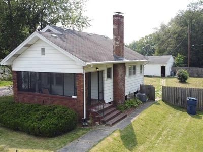 2431 S 11th St, Terre Haute, IN, 47802