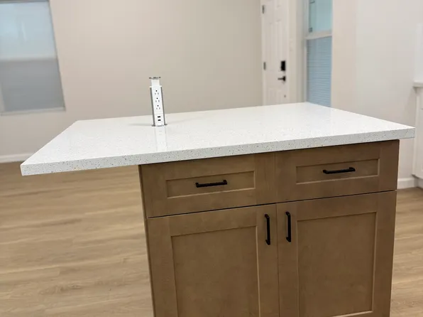 311 Massachusetts St Unit A, Houston, TX 77029
