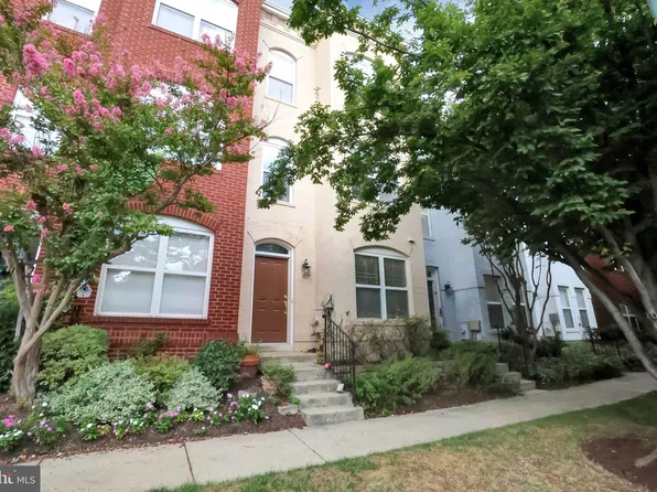 2133 12th Pl NW, Washington, DC 20009