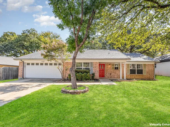 4209 W Pleasant Forest St, Arlington, TX 76015