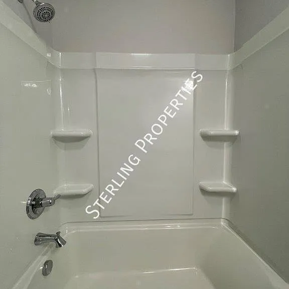 17617 Nantucket Ave — Photo 9