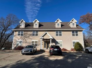 3445 W Dorchester Rdg APT B, Peoria, IL 61604