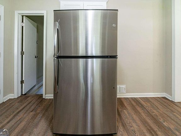 4th image of 3904 W Hilda Cir