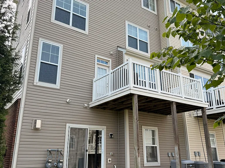 25207 Split Creek Ter — Photo 31