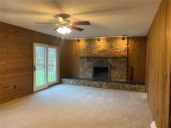 4th image of 5359 Maplehurst Millcreek Twp
