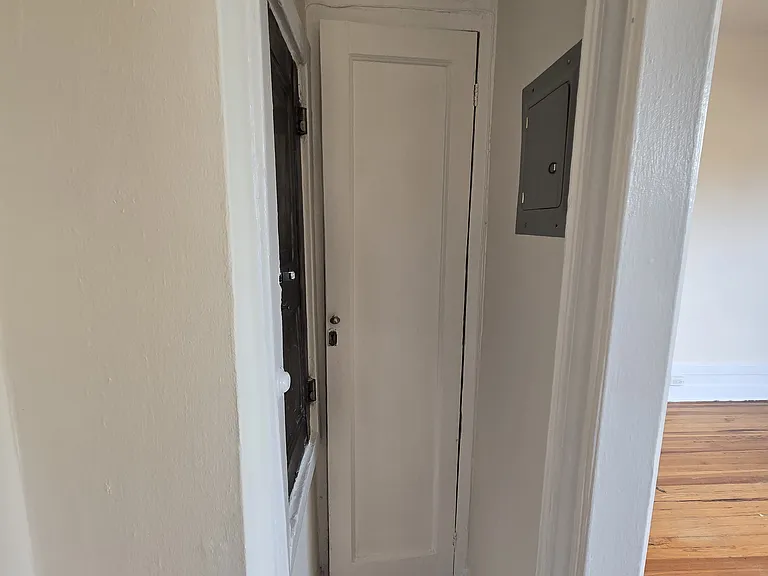 33 Bank St #26 — Photo 6