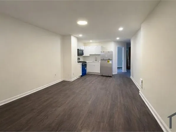 1215 W Wingohocking St #1, Philadelphia, PA 19140