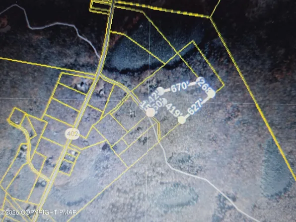 2 Howeytown Rd, East Stroudsburg, PA 18302