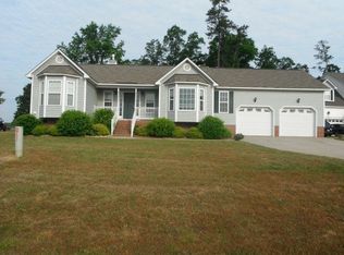 37 Golden Curls Ct, Clayton, NC 27520