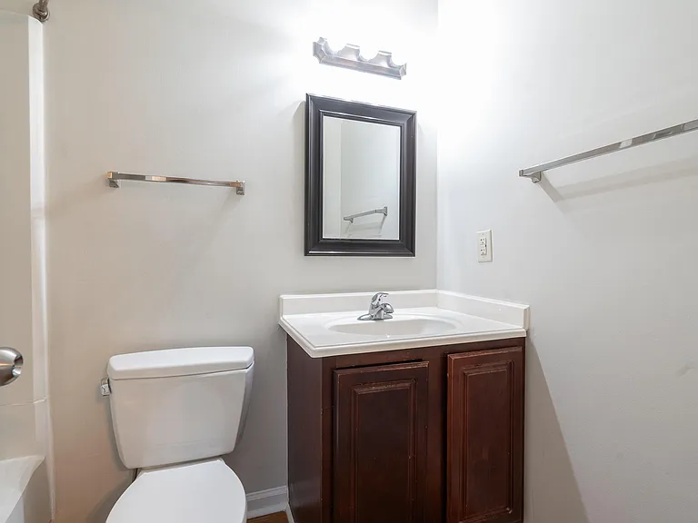 4418 Roller Ct — Photo 6