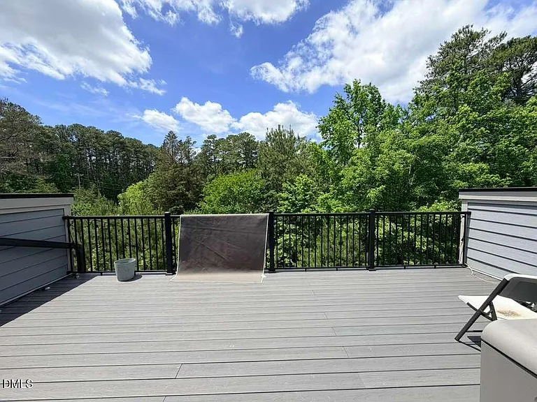 2222 Bohan Ct — Photo 42