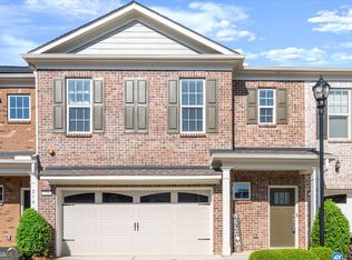 216 Ellis Ln, Woodstock, GA 30189
