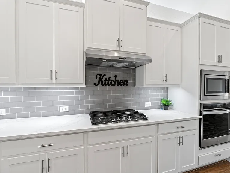 2614 High Bluff Dr — Photo 8