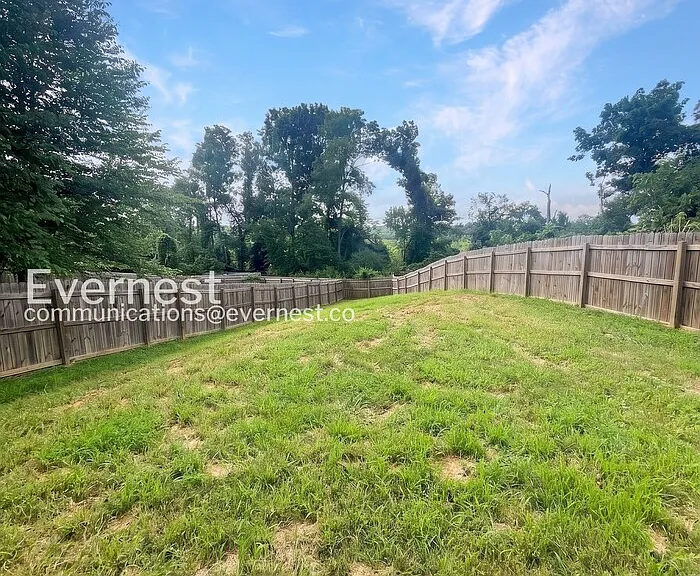 1168 Henry Place Blvd — Photo 4