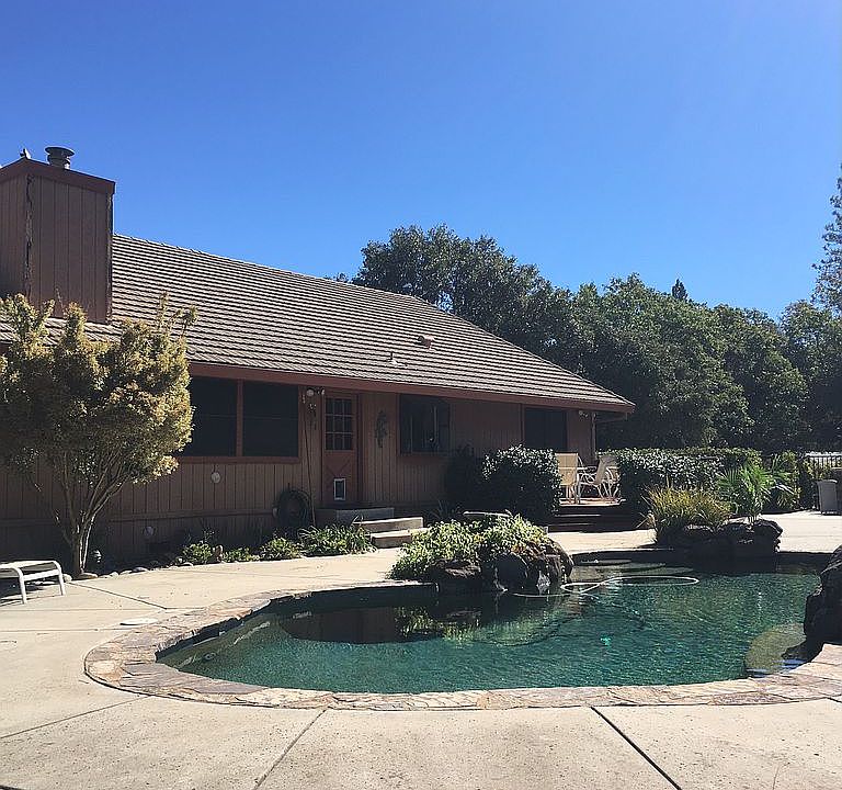 1st image of 3674 Pilgrim Ct