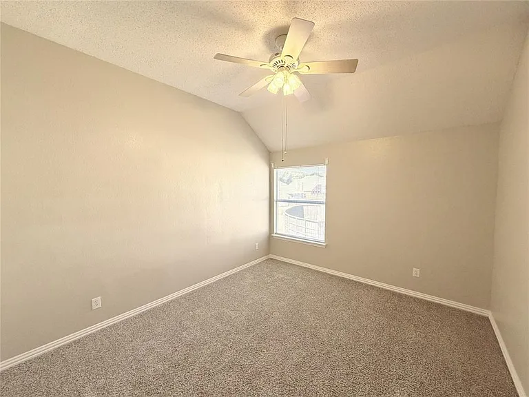 ANOTHER NICE SIZE BEDROOM