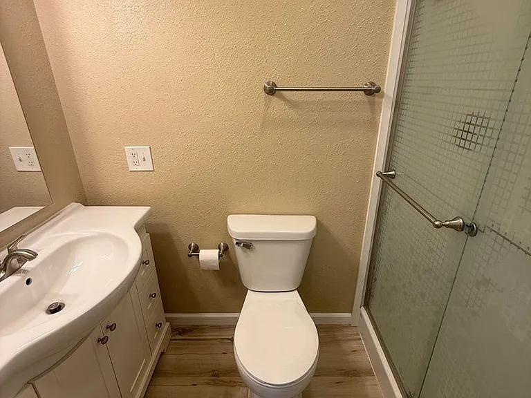 137 N Montana Ave — Photo 11