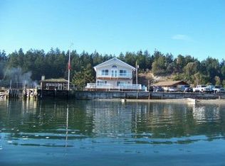 65 N Harrington Lagoon Rd, Coupeville, WA