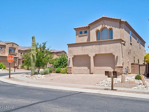 2nd image of 5804 N Winding Woods Pl