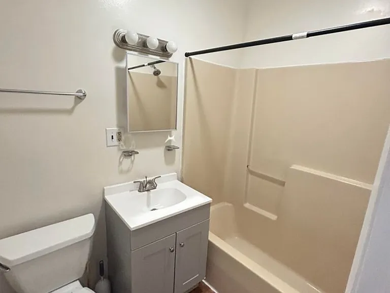 41 E 21st St #4 — Photo 4
