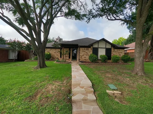 1526 Winter Park Ln, Lewisville, TX 75077